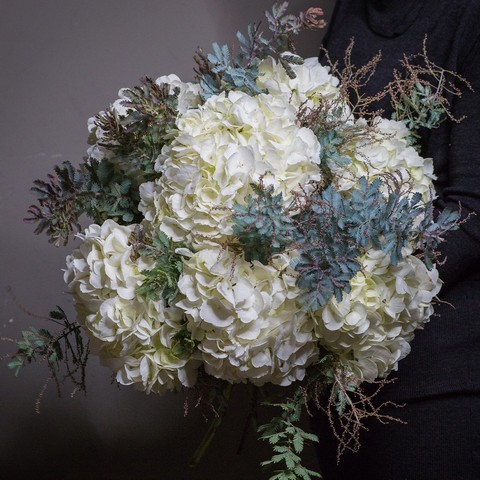 Snow balls vase